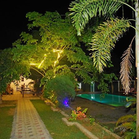 Lily Resort Удавалаве Экстерьер фото