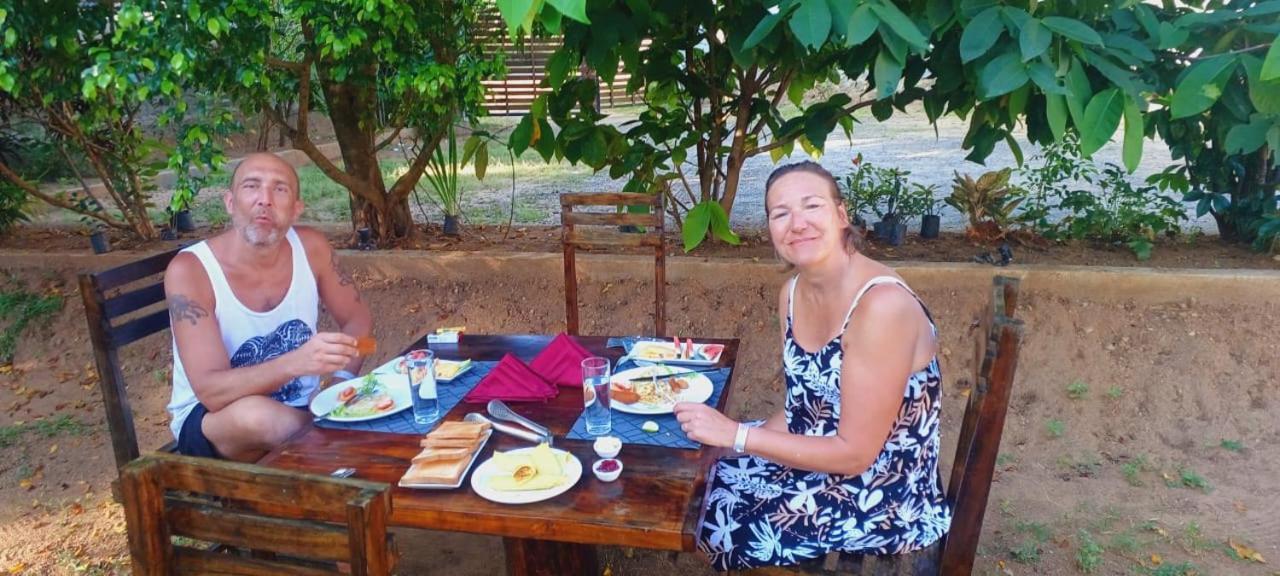 Lily Resort Удавалаве Экстерьер фото