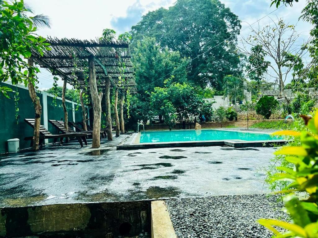 Lily Resort Удавалаве Экстерьер фото