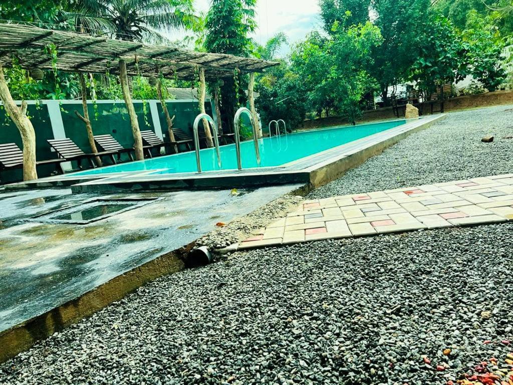 Lily Resort Удавалаве Экстерьер фото